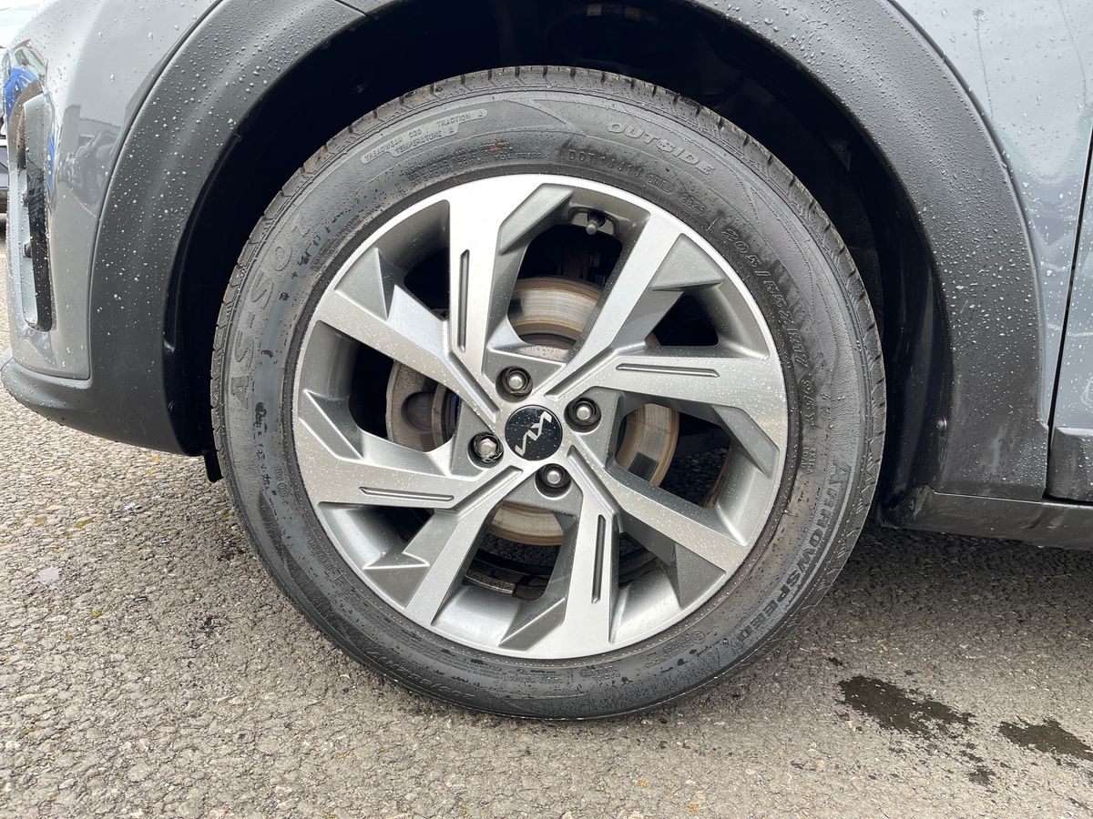 Used Kia Stonic 2023 for sale - 77904537: Photo 13