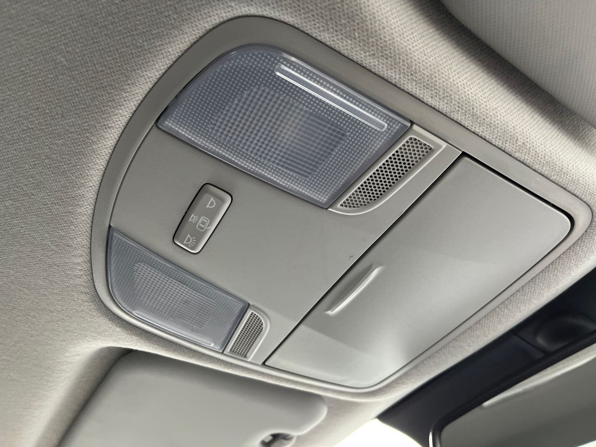 Used Kia Stonic 2023 for sale - 77904537: Photo 39