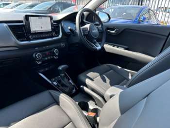 Used Kia Stonic 2025 for sale - 74912810: Photo