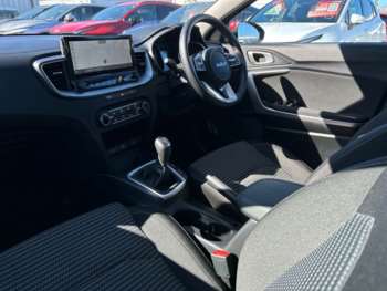 Used Kia Ceed 2024 for sale - 74937759: Photo