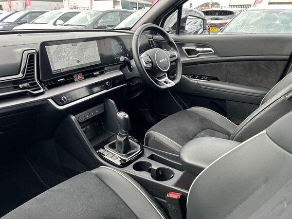 Used Kia Sportage 2023 for sale - 76171247: Photo 2