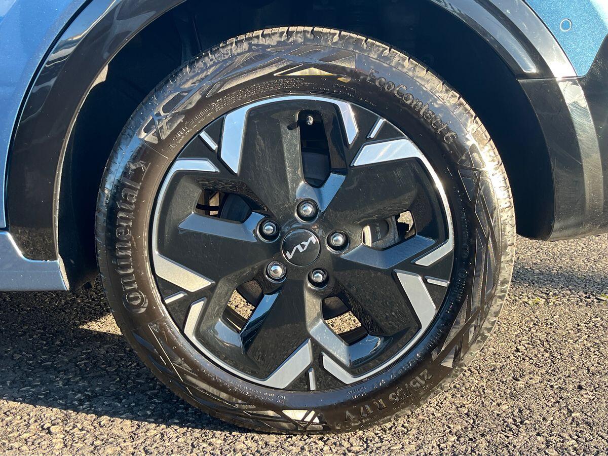 Used Kia Niro 2023 for sale - 76805353: Photo 10