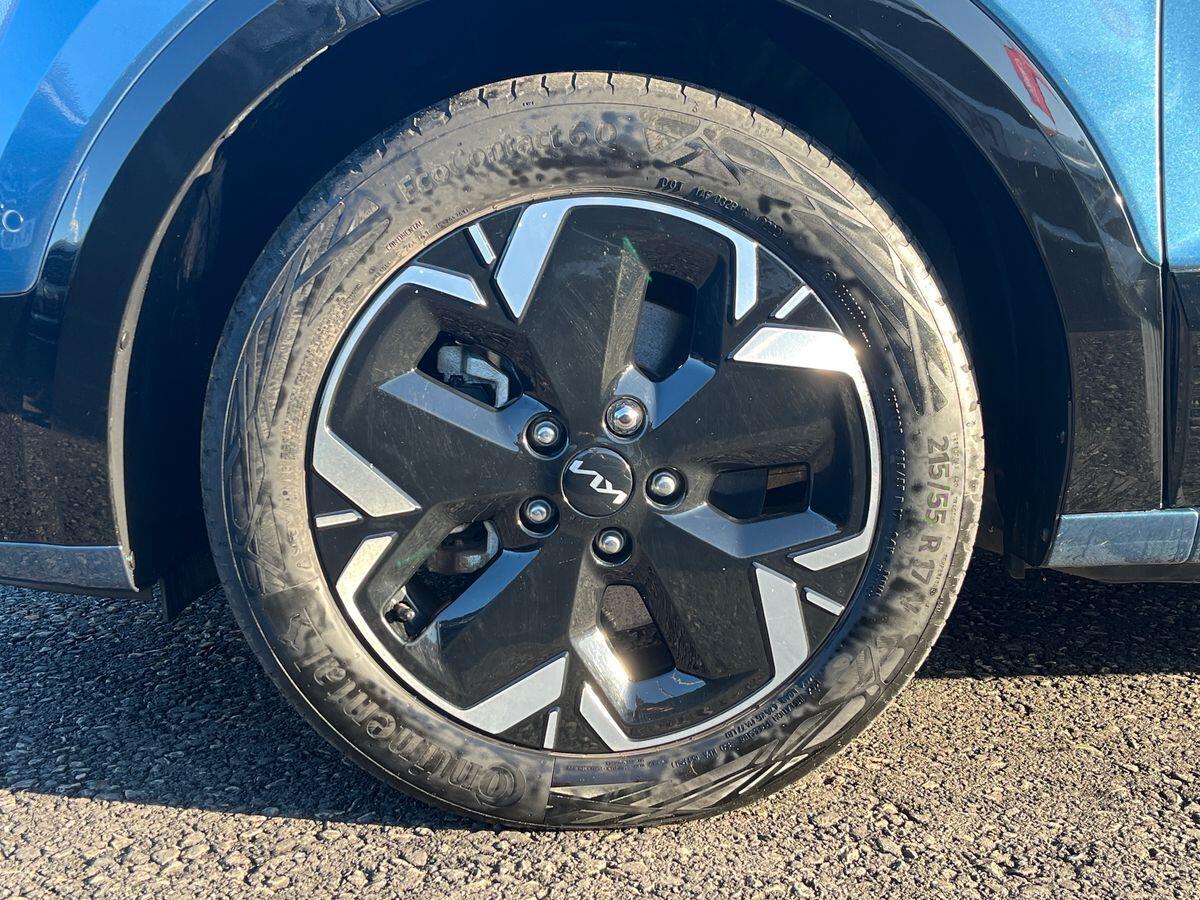 Used Kia Niro 2023 for sale - 76805353: Photo 12