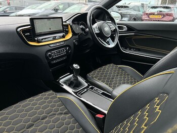 Used Kia XCeed 2020 for sale - 75969782: Photo