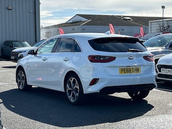 Used Kia Ceed 2018 for sale - 76006880: Photo 3