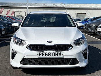 Used Kia Ceed 2018 for sale - 76006880: Photo 4