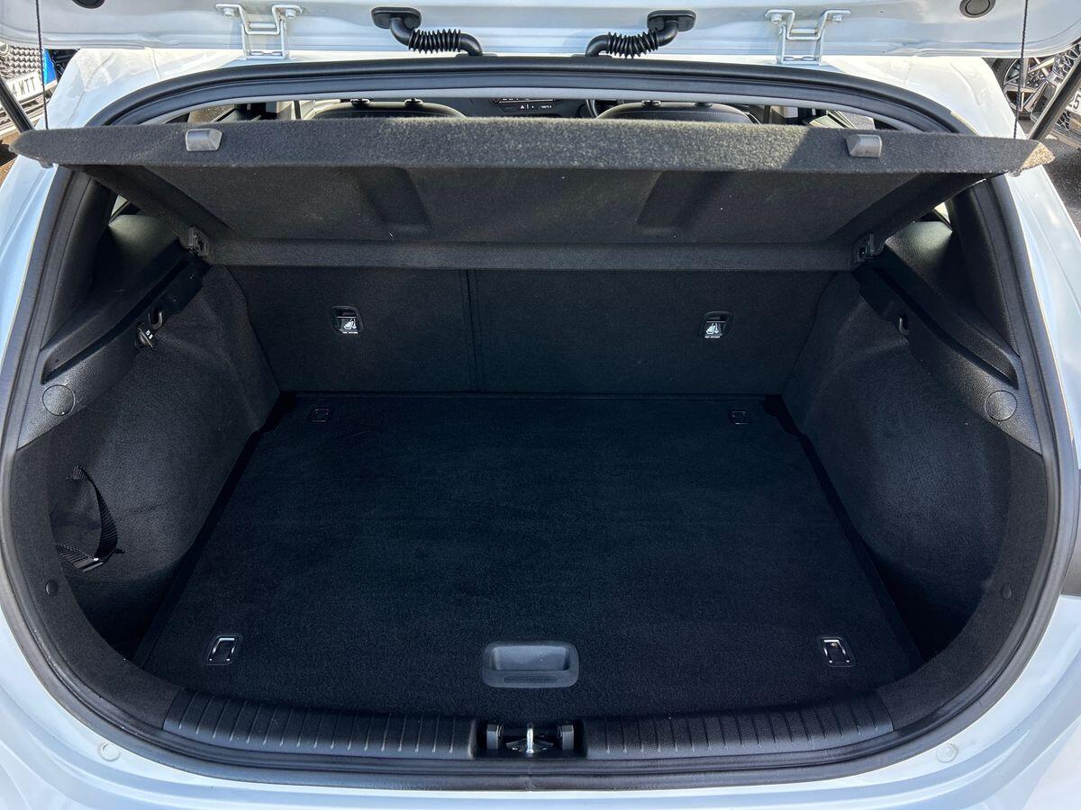 Used Kia Ceed 2018 for sale - 76300172: Photo 22