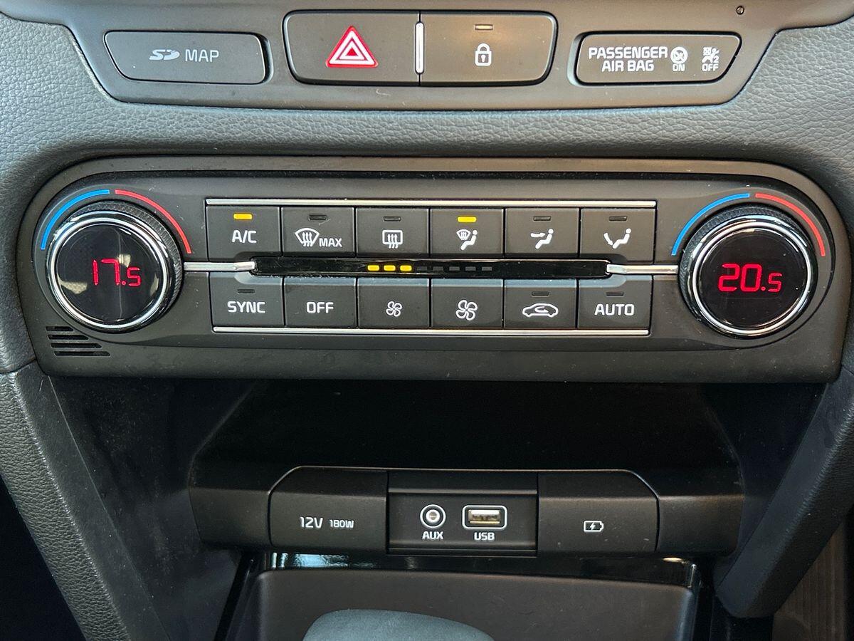 Used Kia Ceed 2018 for sale - 76300172: Photo 38