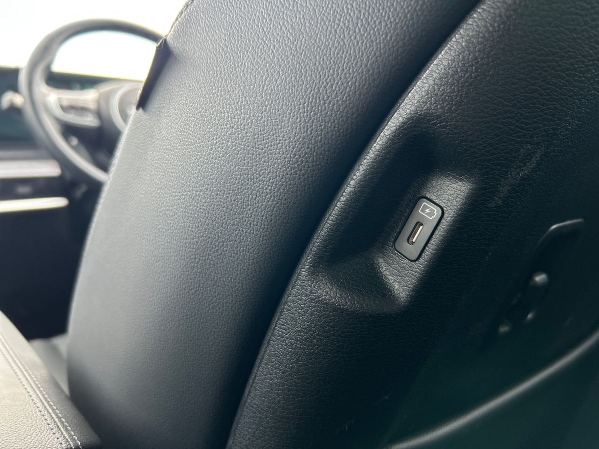 Vehicle 29