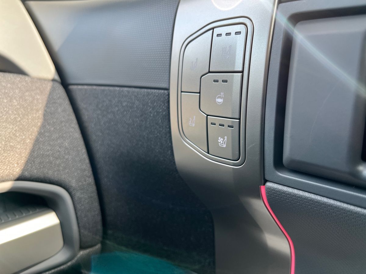 Used Kia EV3 2025 for sale - 77775740: Photo 42