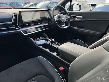 Used Kia Sportage 2025 for sale - 76300548: Photo