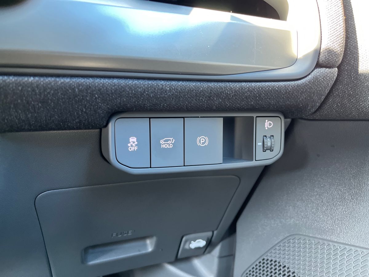 Used Kia EV3 2025 for sale - 77743619: Photo 42