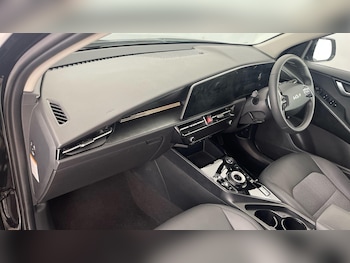 Used Kia Niro 2025 for sale - 77629676: Photo
