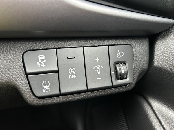 Used Kia Rio 2022 for sale - 76274546: Photo 28