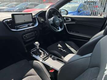 Used Kia Ceed 2024 for sale - 75048142: Photo