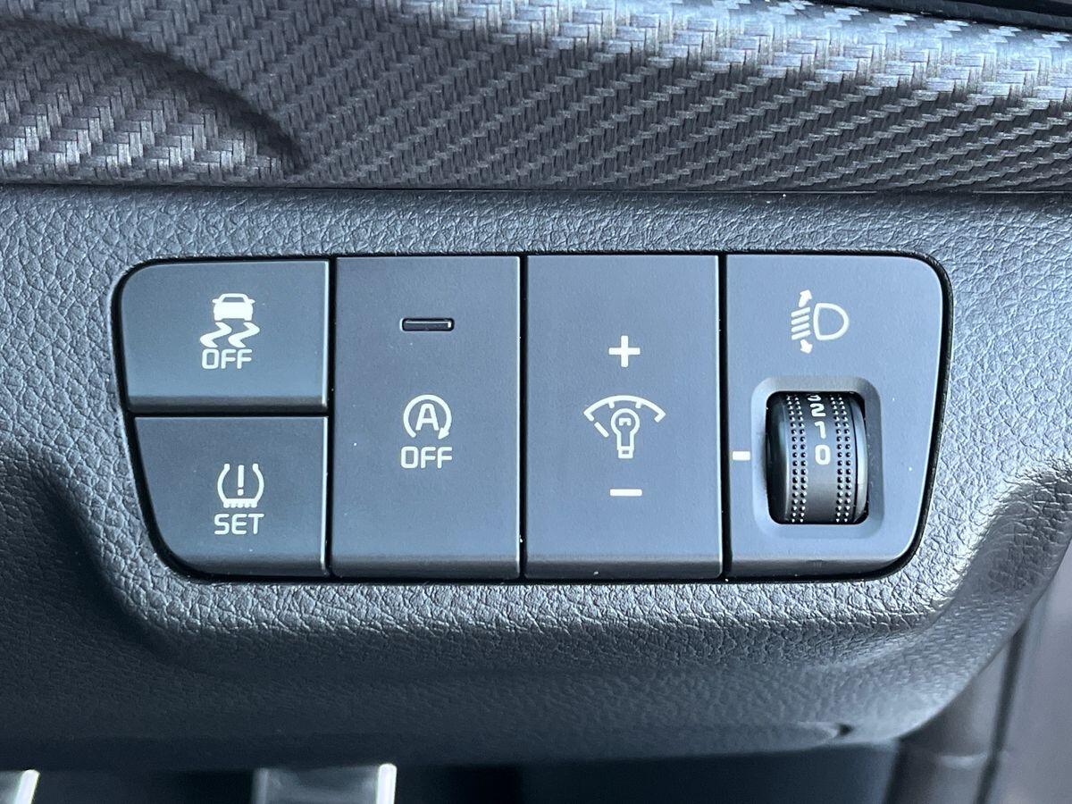 Used Kia Stonic 2024 for sale - 78189718: Photo 33