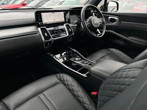 Used Kia Sorento 2023 for sale - 76300314: Photo 2