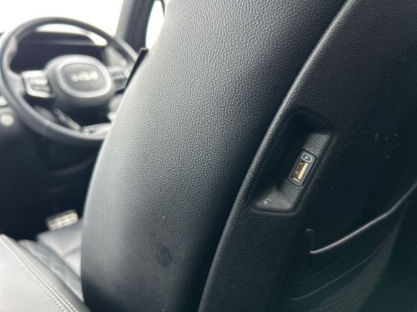 Used Kia Sorento 2023 for sale - 76300314: Photo 32