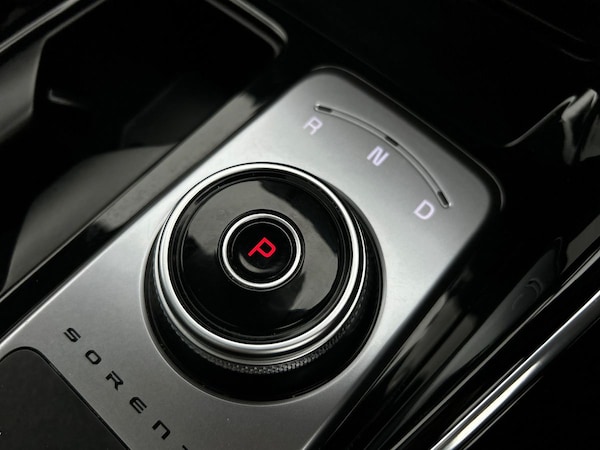 Used Kia Sorento 2023 for sale - 76300314: Photo 45