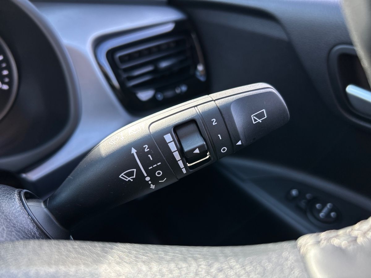 Used Kia Rio 2023 for sale - 76495259: Photo 27