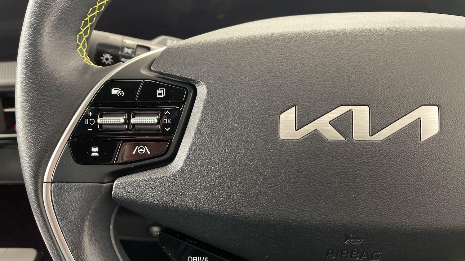 Used Kia EV6 2024 for sale - 77394132: Photo 18