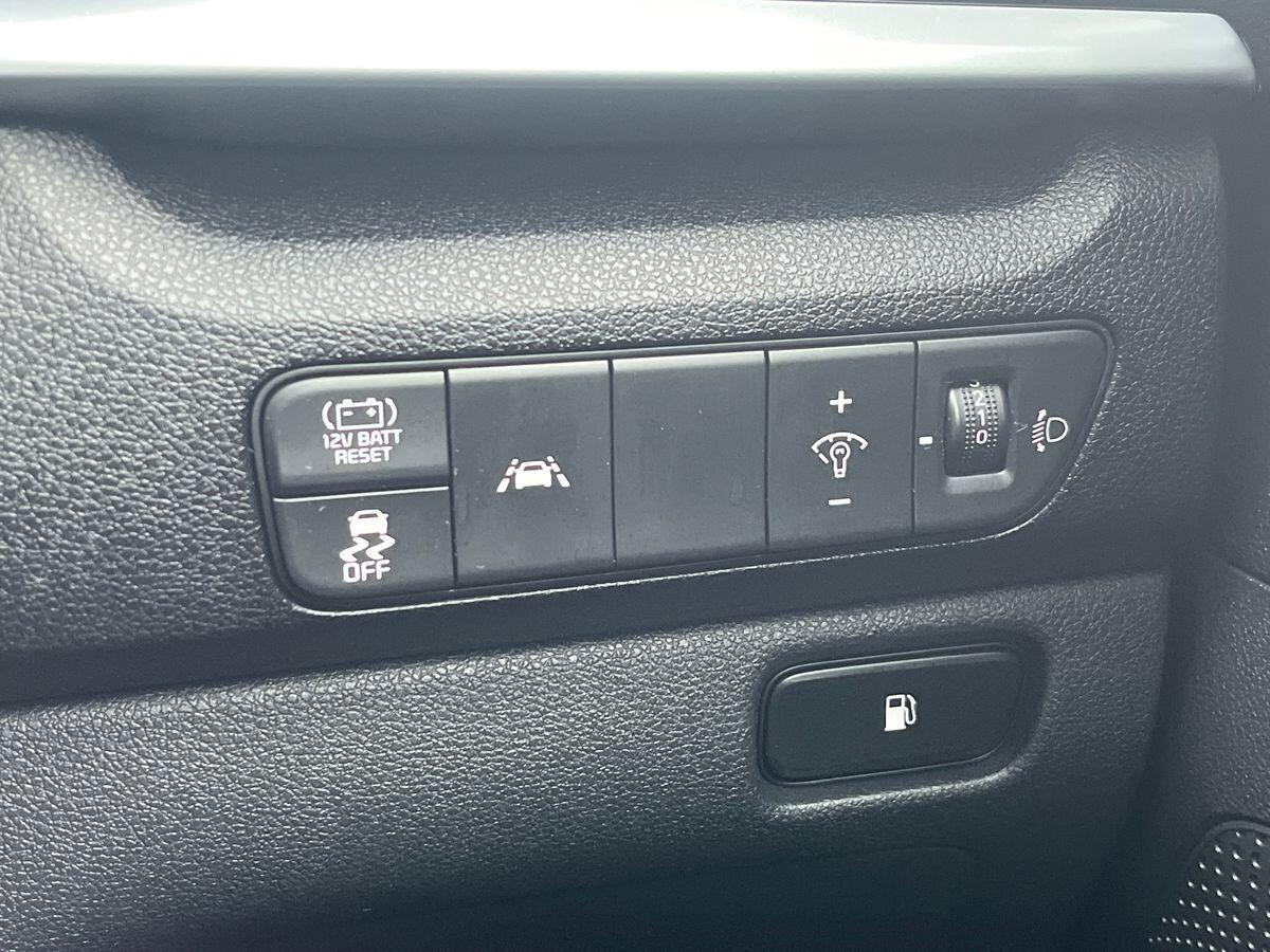 Used Kia Niro 2021 for sale - 77628609: Photo 41