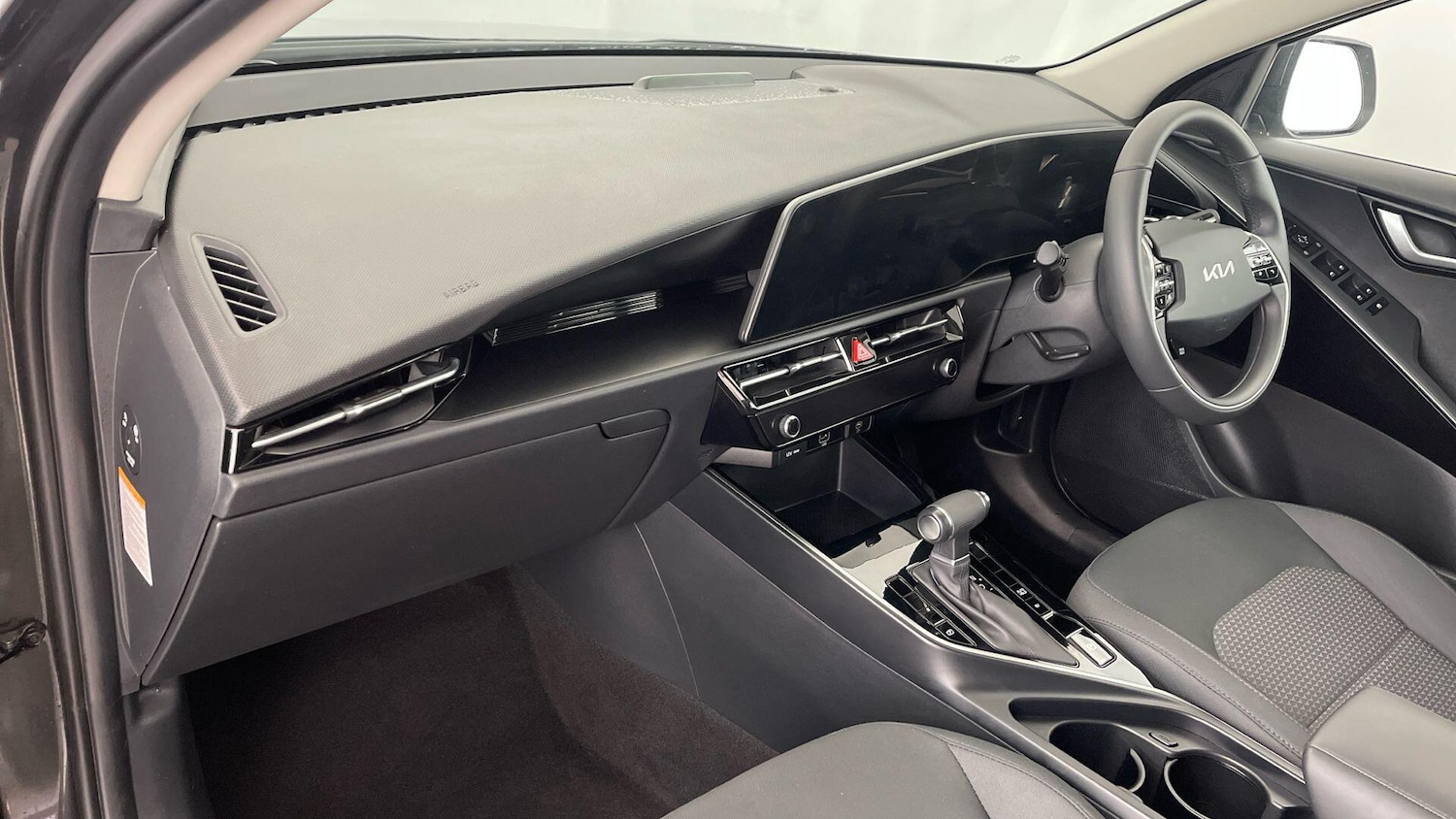 Used Kia Niro 2025 for sale - 77629677: Photo 2