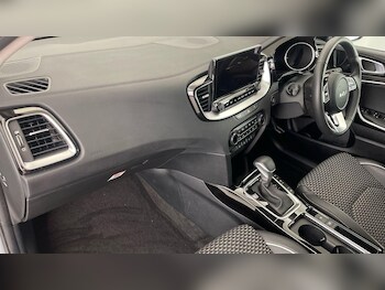 Used Kia Ceed 2025 for sale - 76969369: Photo