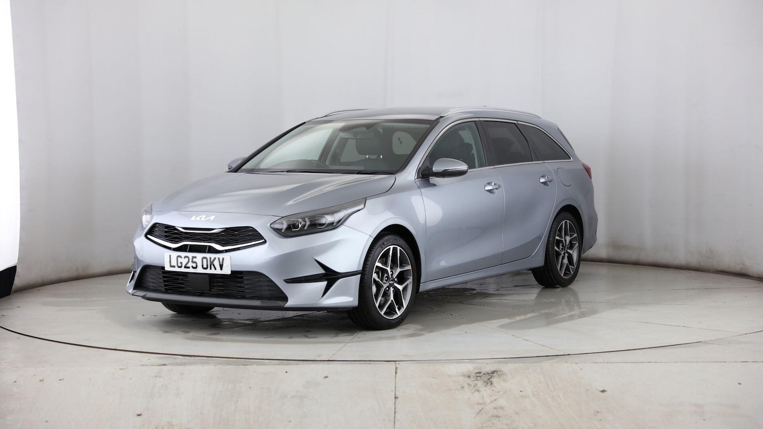 Used Kia Ceed 2025 for sale - 76969369: Photo 7