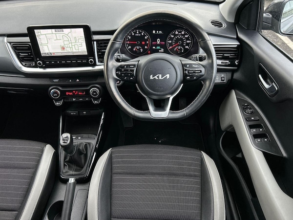Used Kia Stonic 2022 for sale - 76299947: Photo 20