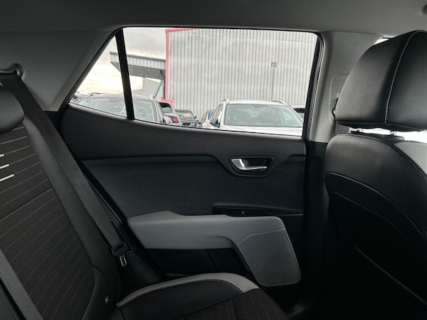 Used Kia Stonic 2022 for sale - 76299947: Photo 23