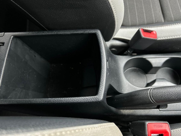 Used Kia Stonic 2022 for sale - 76299947: Photo 33