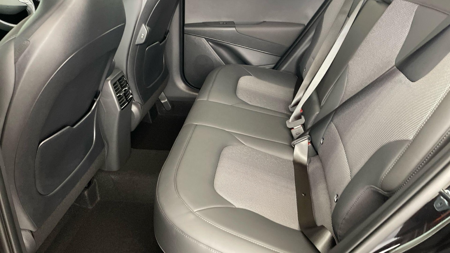 Used Kia Niro 2025 for sale - 77398601: Photo 15