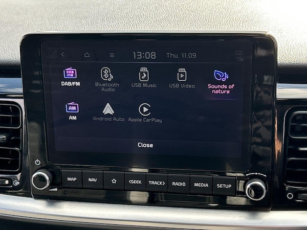 Used Kia Stonic 2020 for sale - 76300459: Photo 42