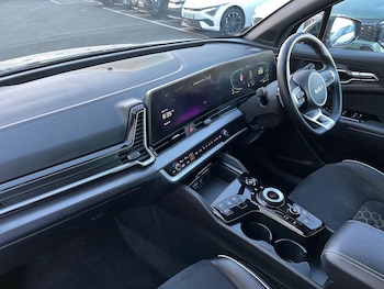 Used Kia Sportage 2023 for sale - 76604125: Photo