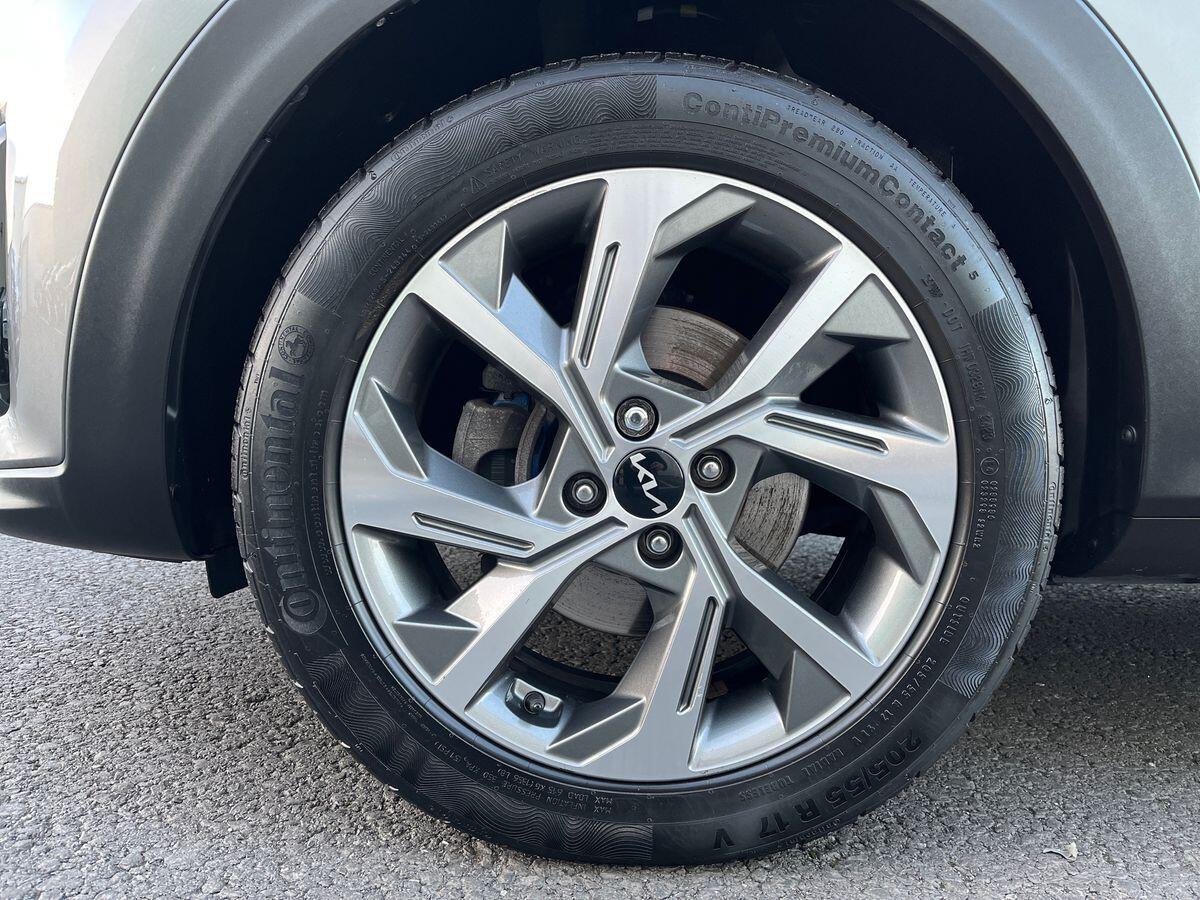 Used Kia Stonic 2024 for sale - 76604108: Photo 12