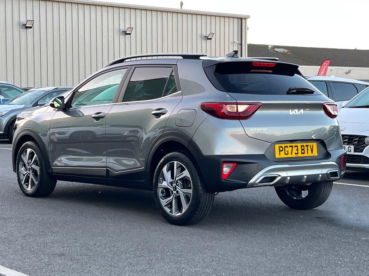 Used Kia Stonic 2024 for sale - 76604108: Photo 3