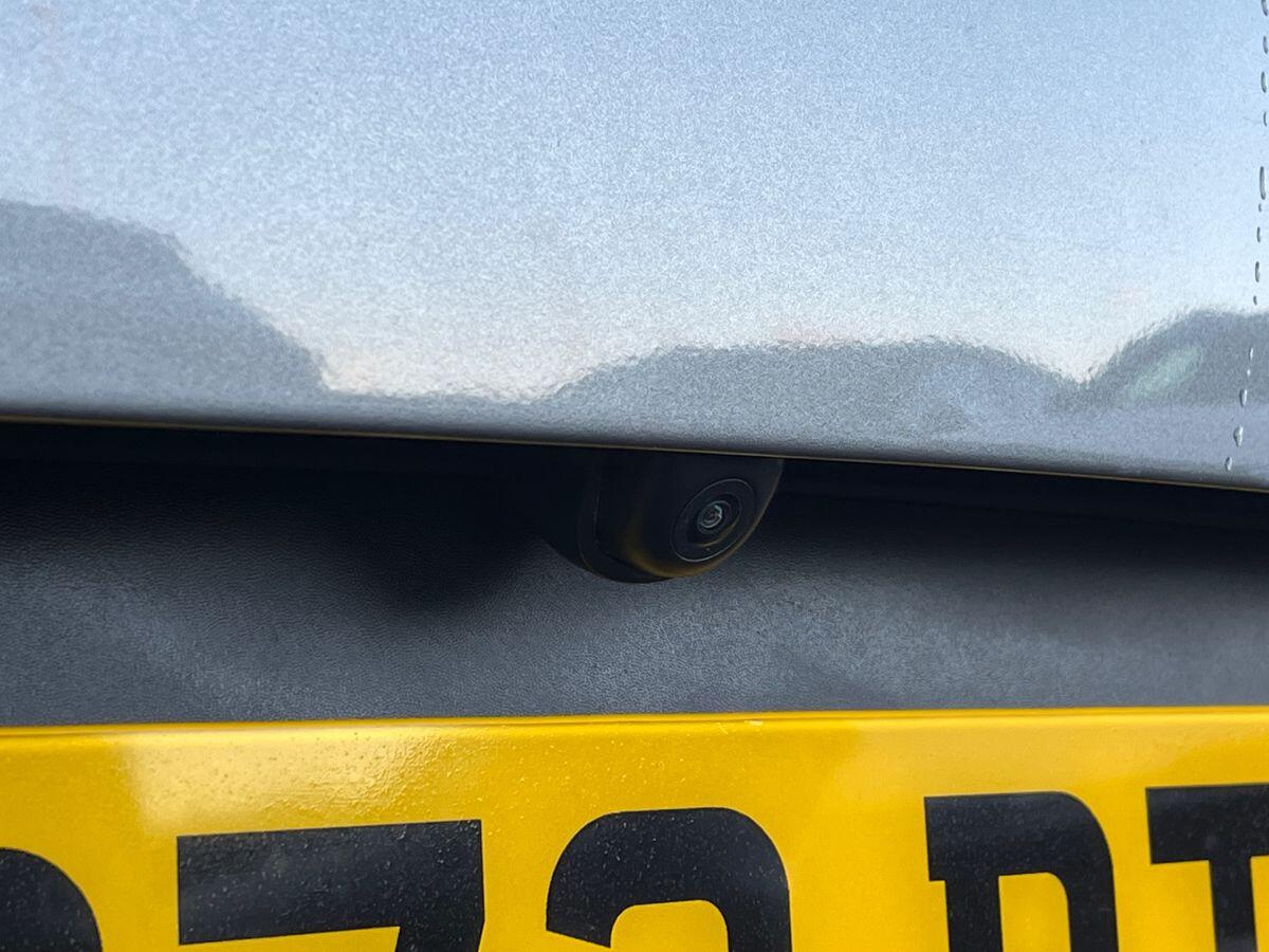 Used Kia Stonic 2024 for sale - 76604108: Photo 38