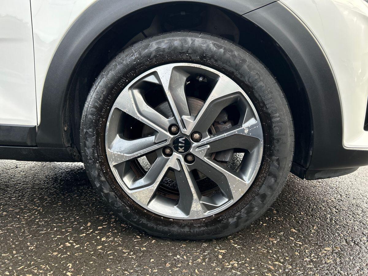Used Kia Stonic 2018 for sale - 76330507: Photo 10