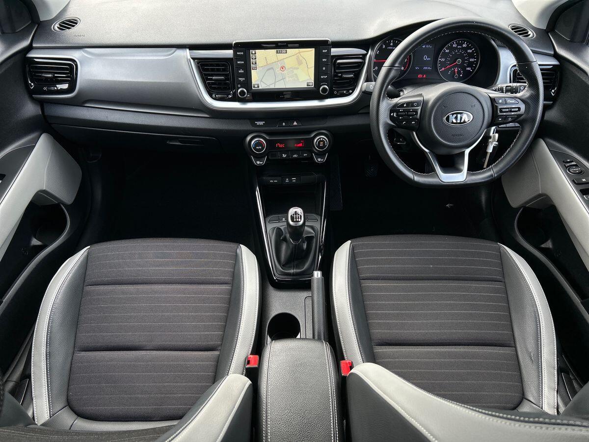 Used Kia Stonic 2018 for sale - 76330507: Photo 7