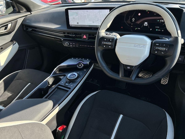Used Kia EV6 2025 for sale - 76065312: Photo 14