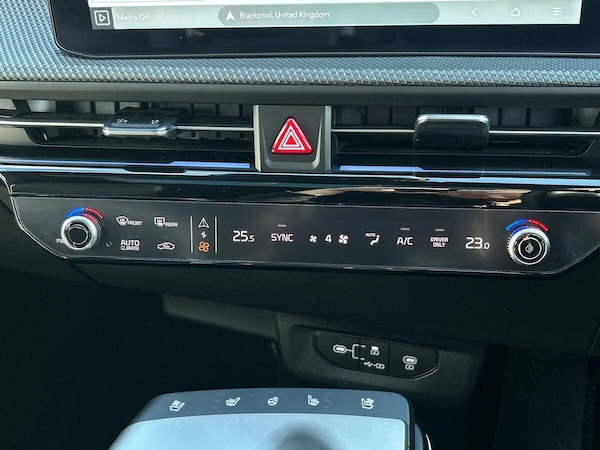 Used Kia EV6 2025 for sale - 76065312: Photo 43