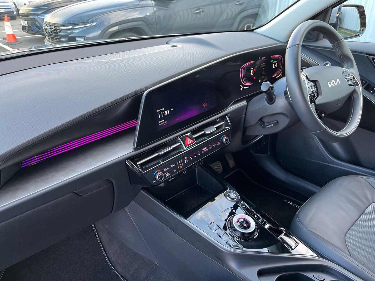 Used Kia Niro 2023 for sale - 76905663: Photo 2