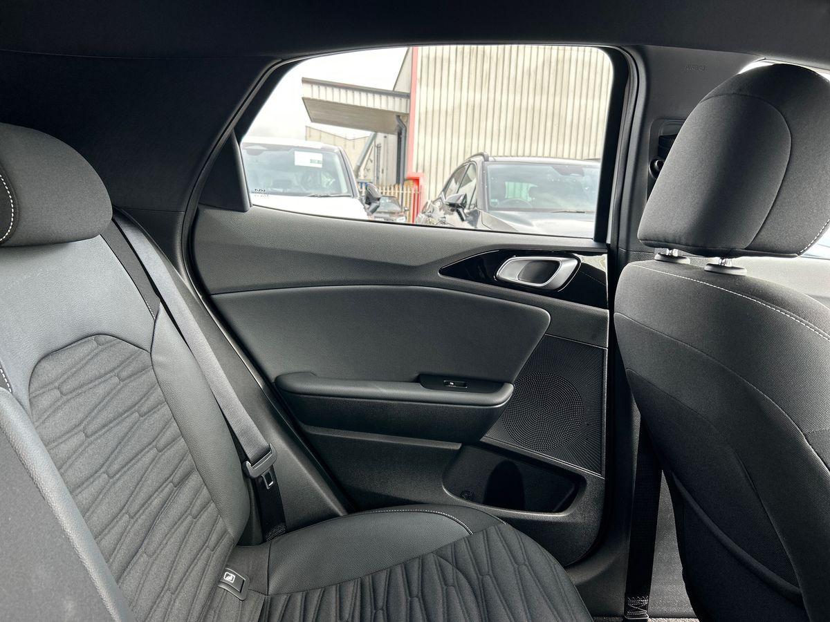 Used Kia XCeed 2025 for sale - 77002152: Photo 25