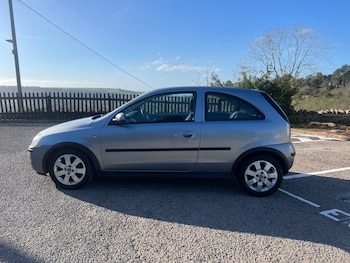 Used Vauxhall Corsa 2005 for sale - 77919154: Photo