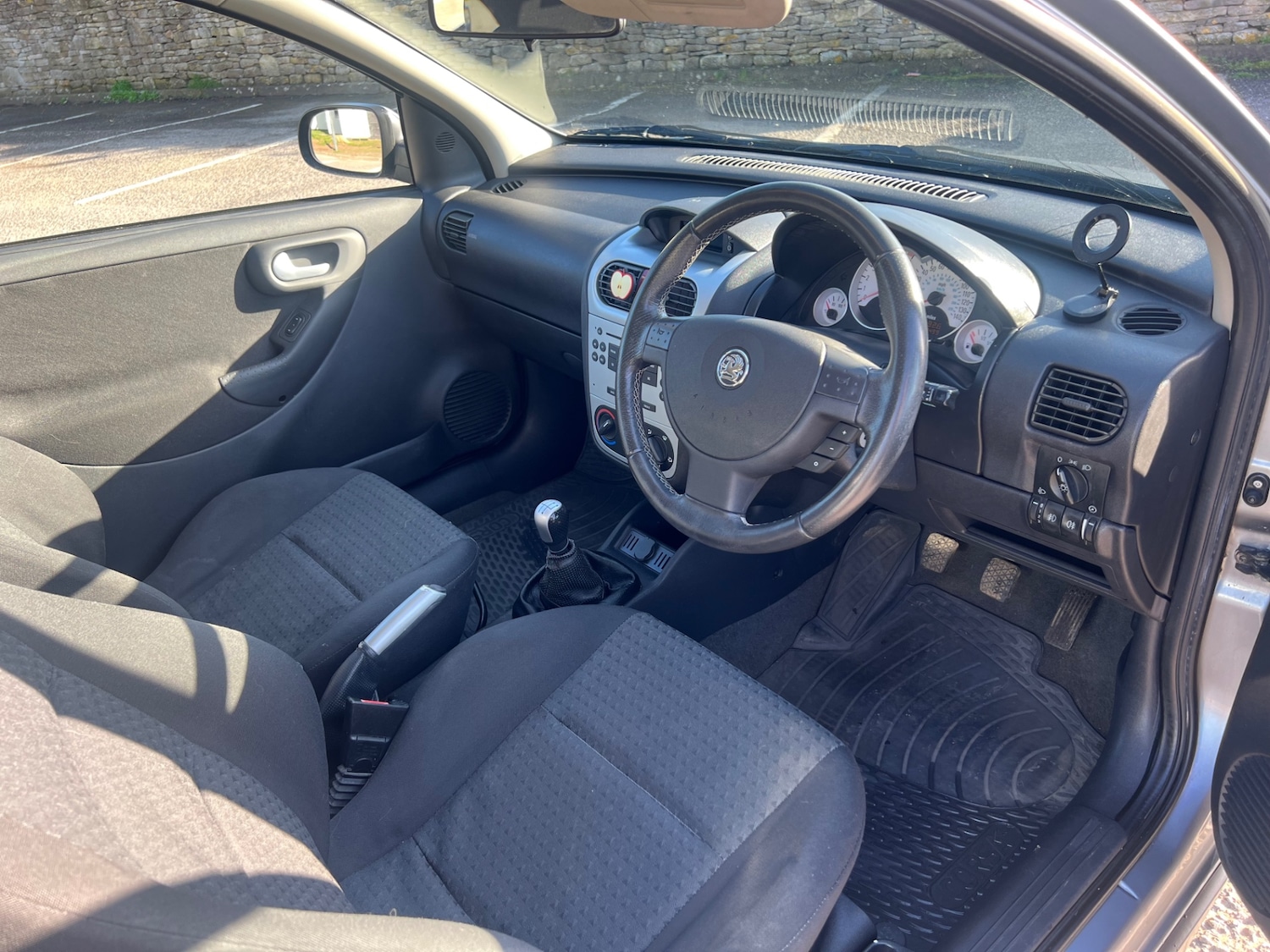 Used Vauxhall Corsa 2005 for sale - 77919154: Photo 9