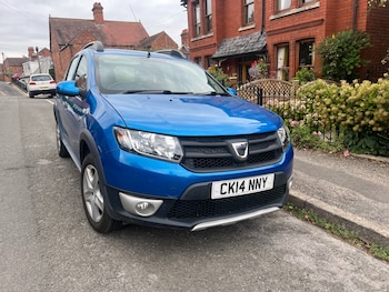 2014 (14) - 0.9 TCe Ambiance 5dr