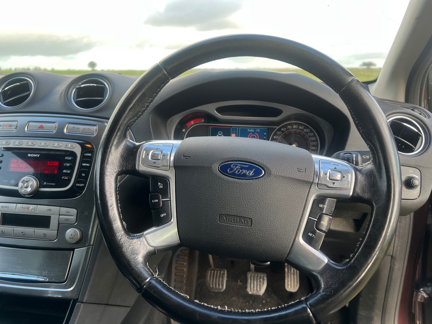 Used Ford Mondeo 2009 for sale - 77739529: Photo 14