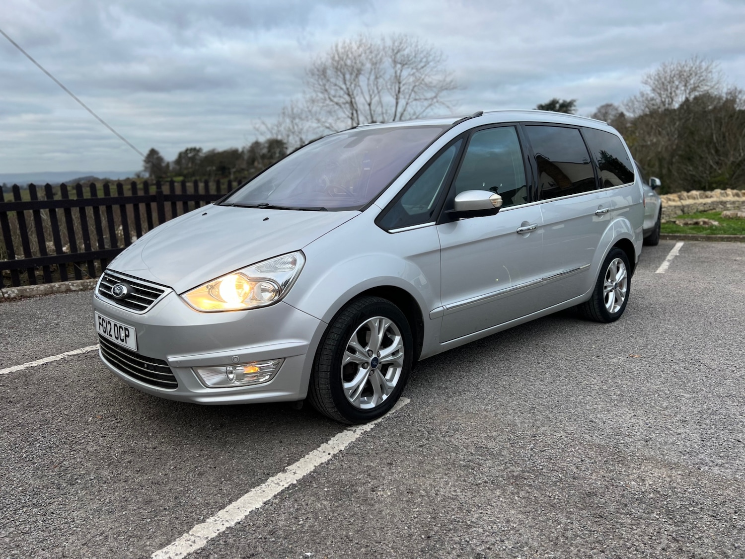 Used Ford Galaxy 2012 for sale - 77739522: Photo 2