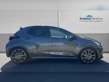 Used Toyota Yaris 2023 for sale - 79130486: Photo